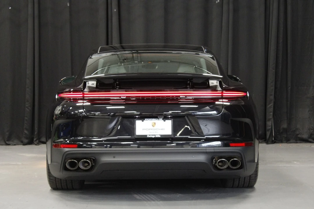 2026 Porsche 976 Panamera - Image 6 of 31