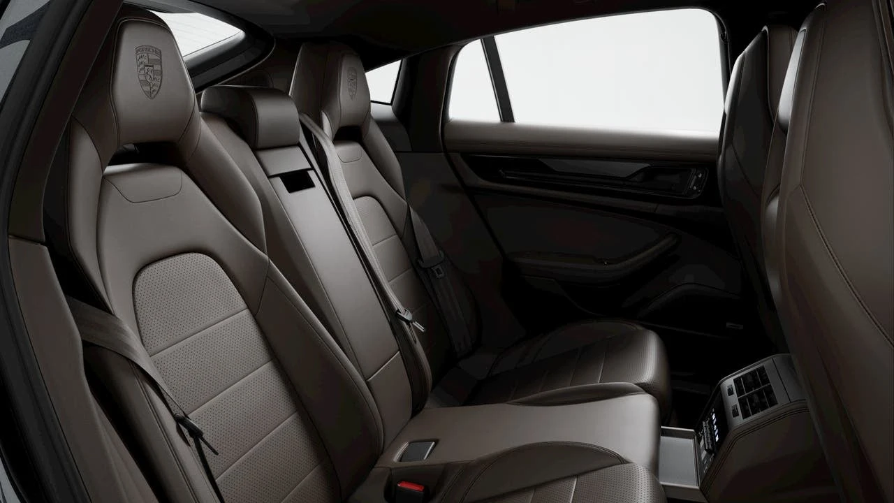 2026 Porsche 976 Panamera - Image 10 of 10