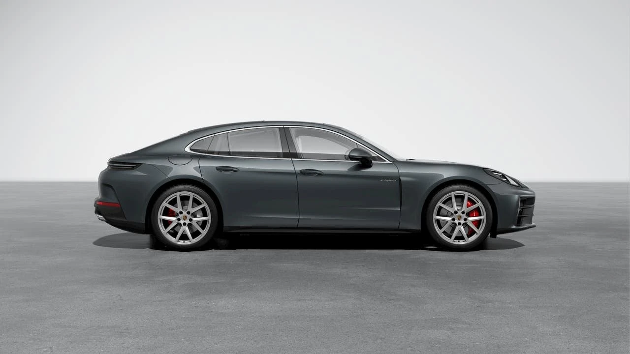 2026 Porsche Panamera - Image 5 of 10