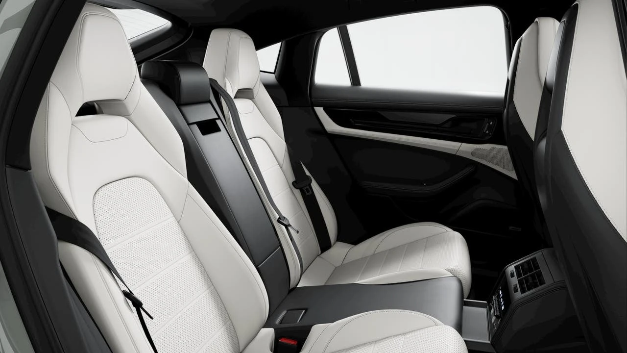 2026 Porsche 976 Panamera - Image 10 of 10
