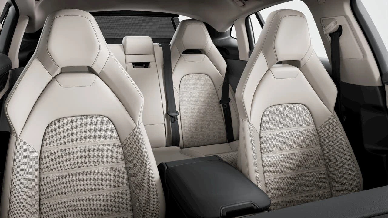 2026 Porsche 976 Panamera - Image 9 of 10