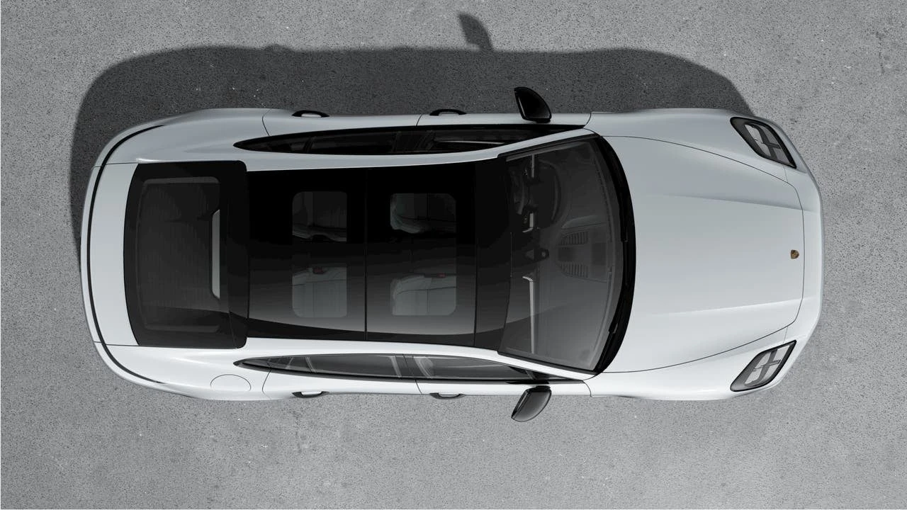 2026 Porsche 976 Panamera - Image 4 of 10