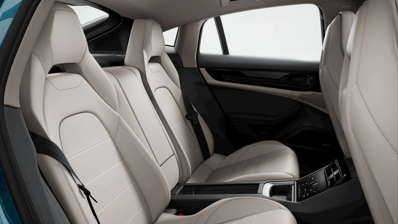 2026 Porsche 976 Panamera - Image 10 of 10