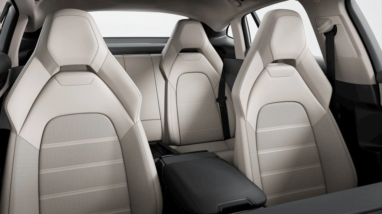 2026 Porsche 976 Panamera - Image 9 of 10