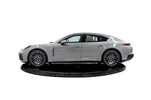 2026 Porsche 976 Panamera - Image 10 of 31