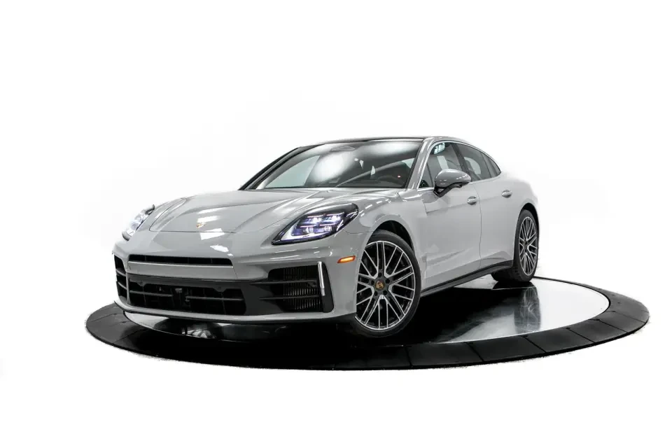2026 Porsche 976 Panamera - Image 7 of 31
