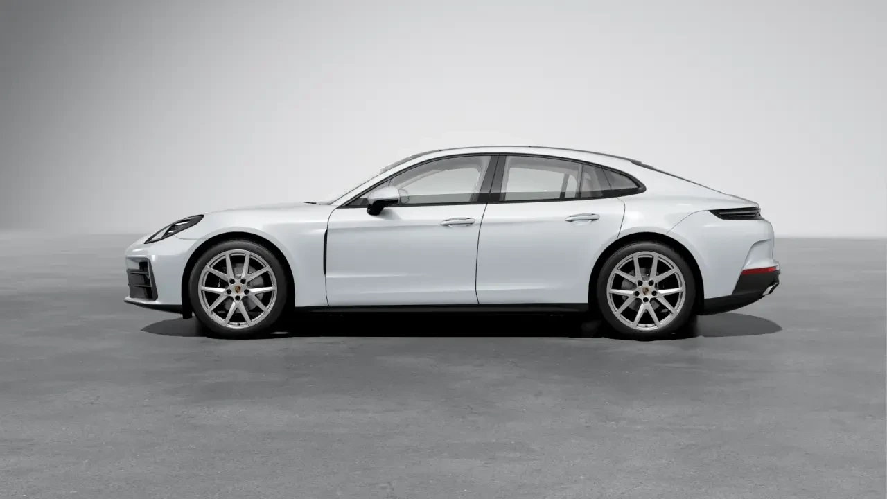 2026 Porsche 976 Panamera - Image 16 of 31