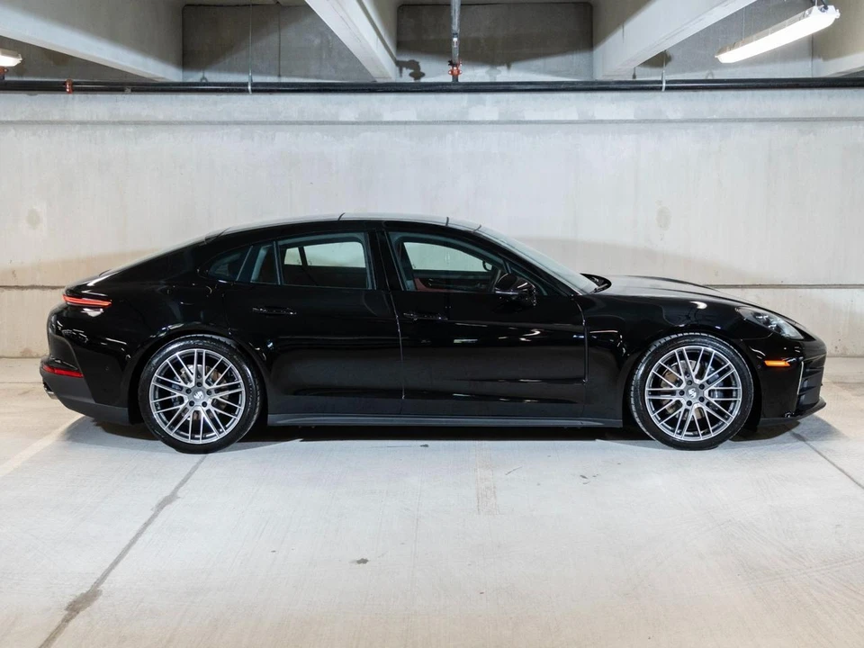 2026 Porsche 976 Panamera - Image 8 of 28