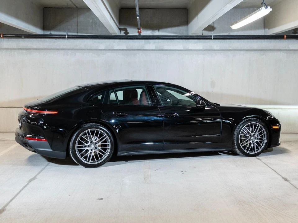 2026 Porsche 976 Panamera - Image 9 of 28