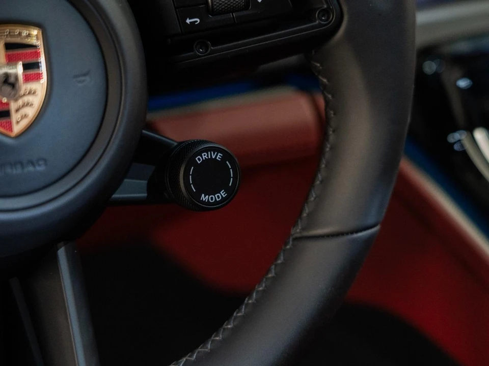 2026 Porsche 976 Panamera - Image 22 of 28