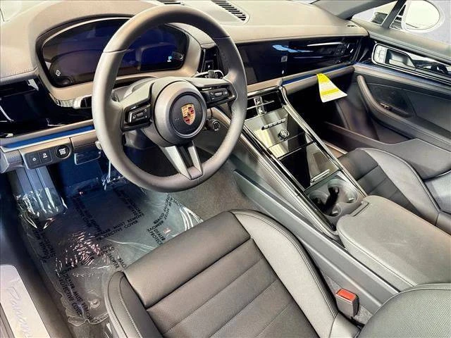 2026 Porsche 976 Panamera - Image 4 of 5