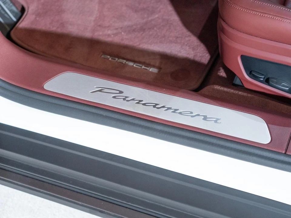 2026 Porsche 976 Panamera - Image 13 of 30