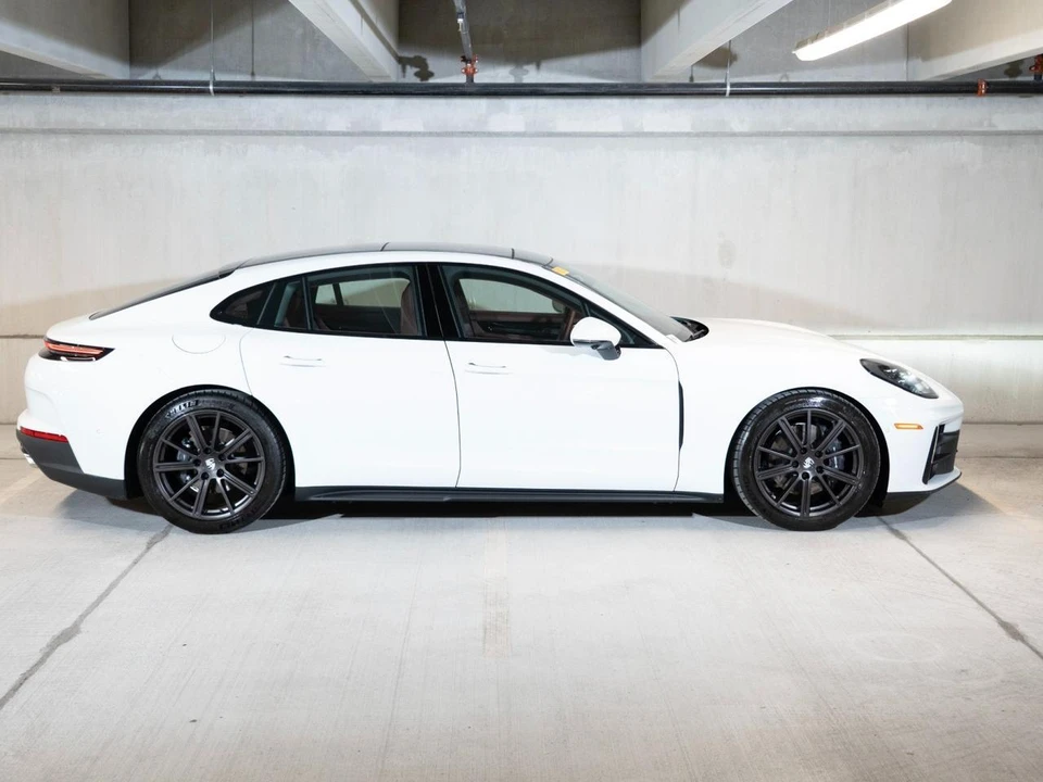 2026 Porsche 976 Panamera - Image 9 of 30