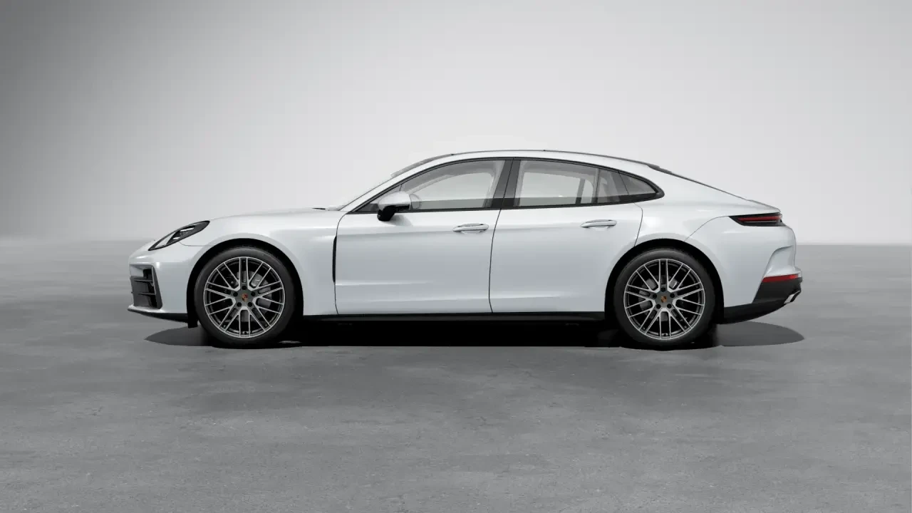 2026 Porsche 976 Panamera - Image 16 of 31