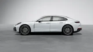 2026 Porsche 976 Panamera - Image 13 of 31