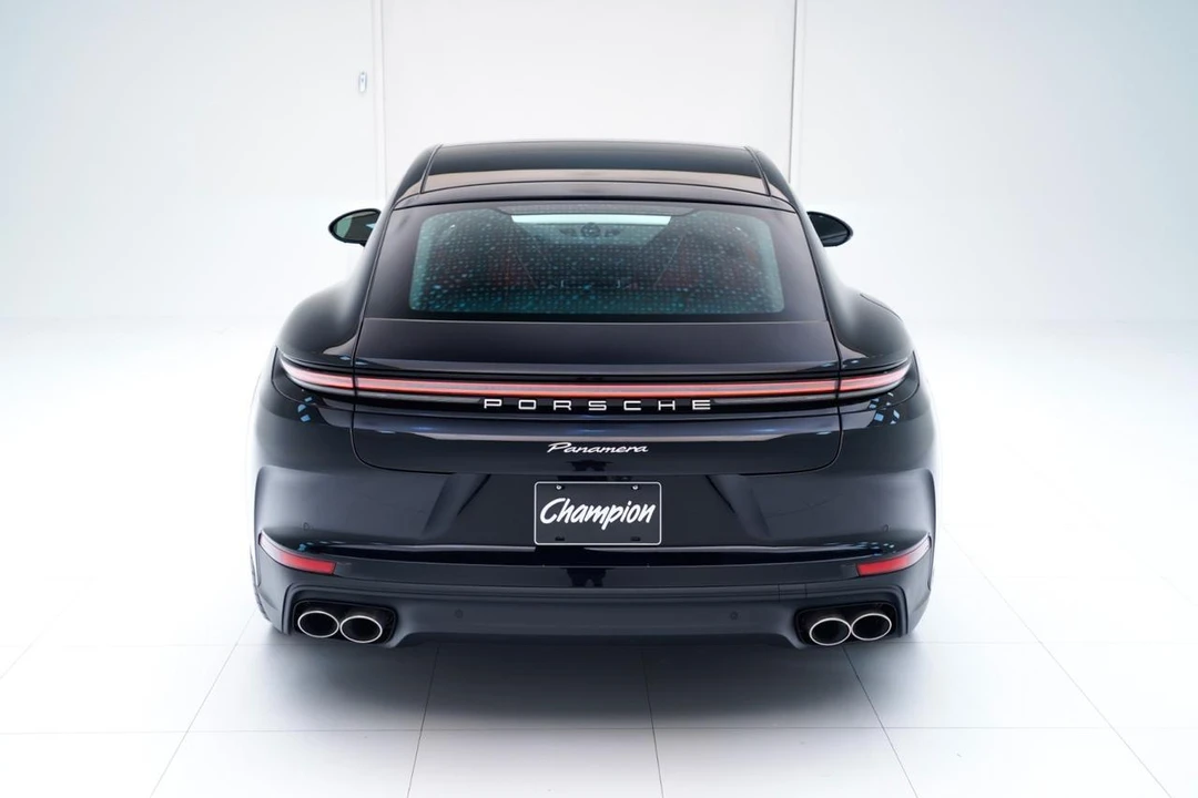 2026 Porsche Panamera - Image 10 of 29
