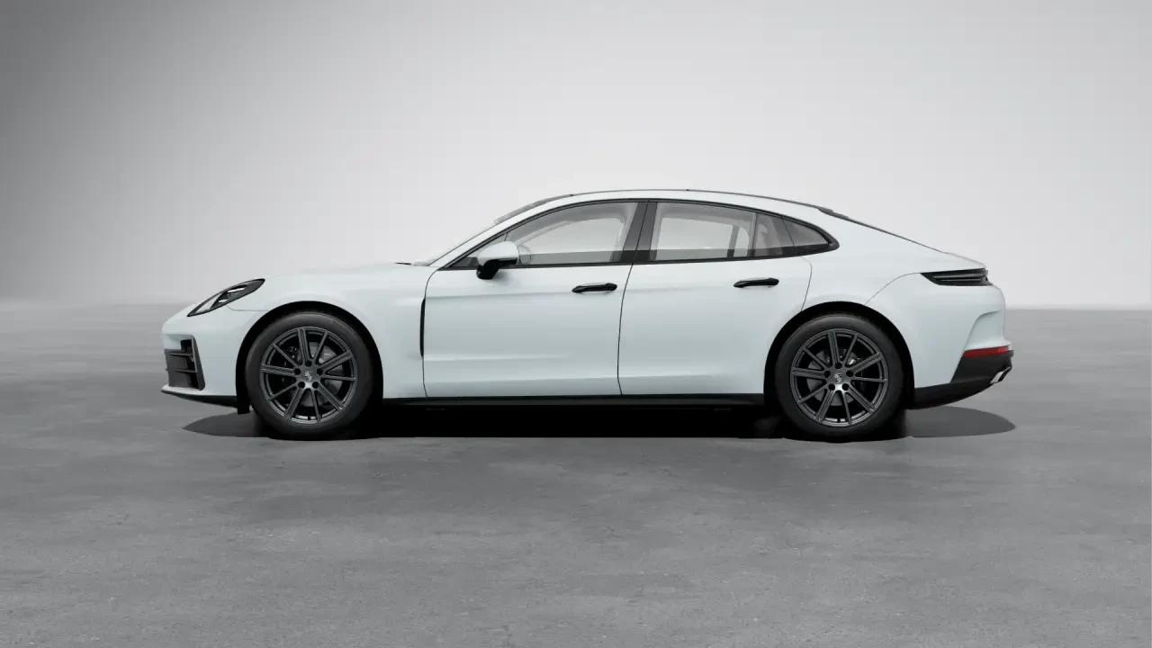 2026 Porsche 976 Panamera - Image 16 of 30