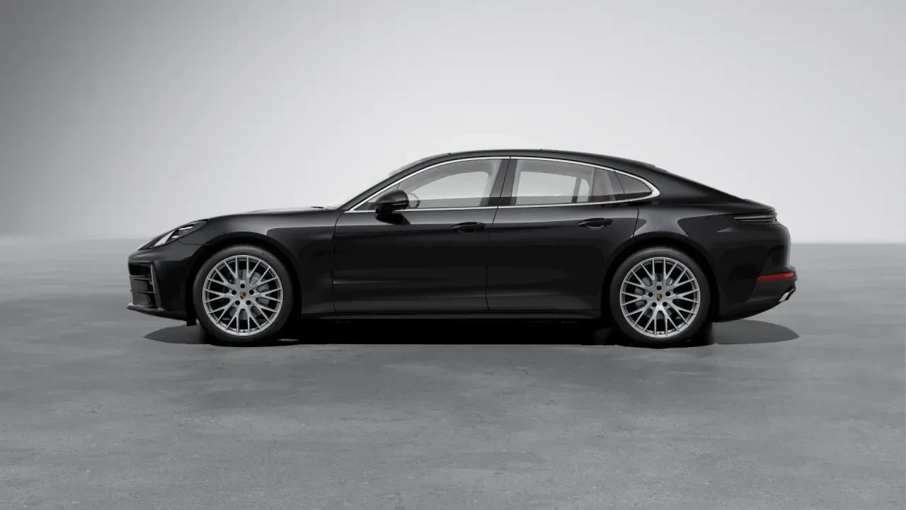 2026 Porsche 976 Panamera - Image 16 of 31