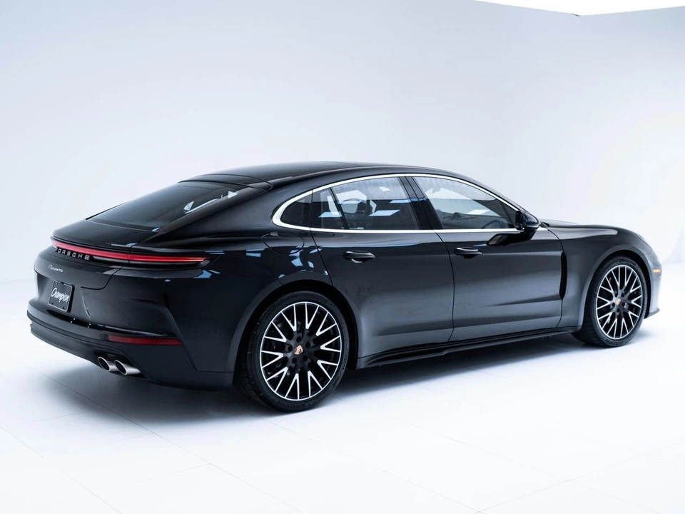 2026 Porsche 976 Panamera - Image 9 of 26