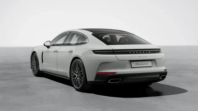 2026 Porsche 976 Panamera - Image 22 of 31