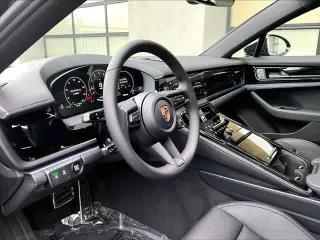 2026 Porsche 976 Panamera - Image 29 of 31