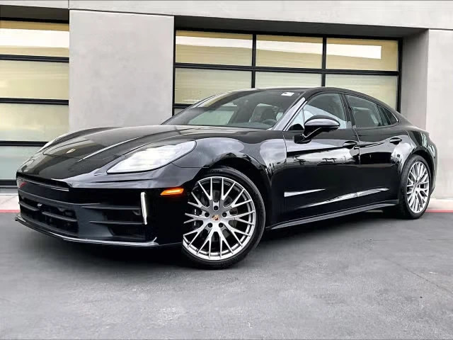 2026 Porsche 976 Panamera - Image 2 of 31