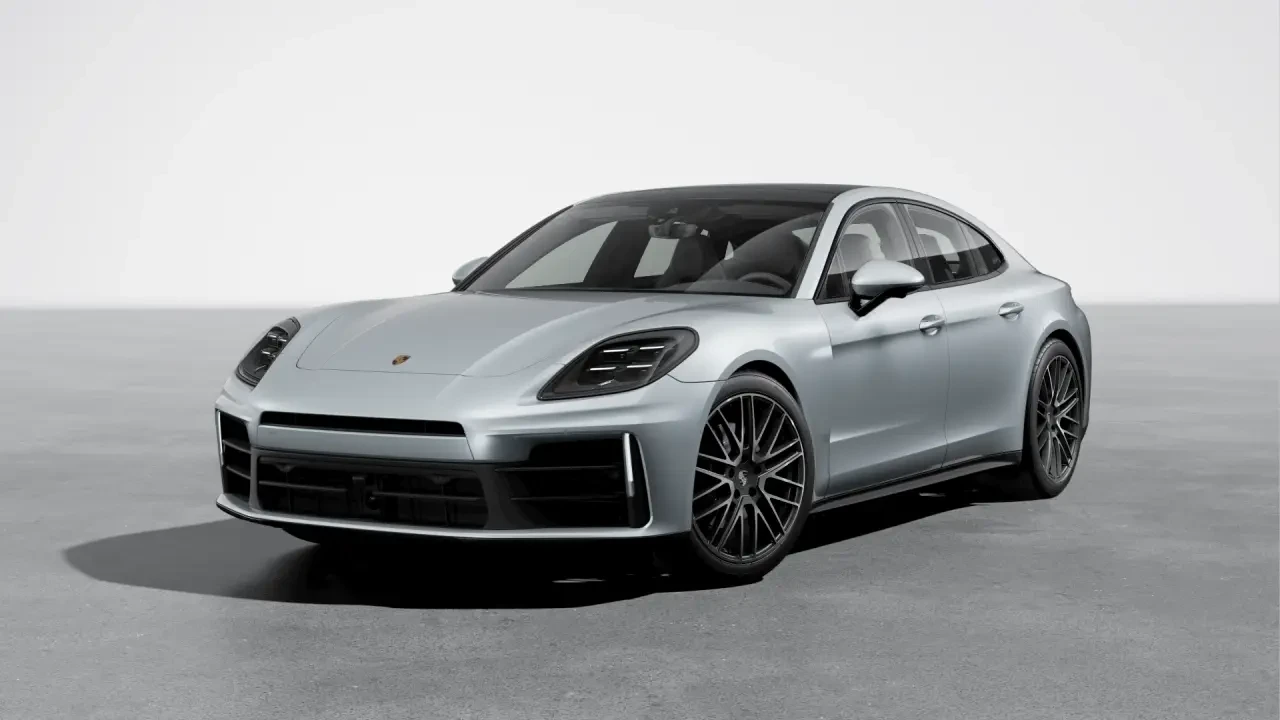 2026 Porsche 976 Panamera - Image 8 of 31