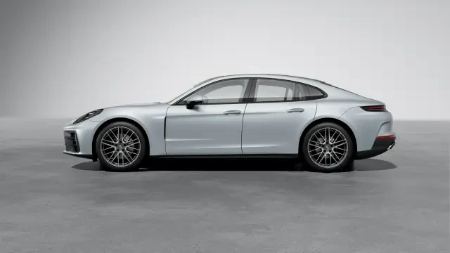 2026 Porsche 976 Panamera - Image 14 of 31