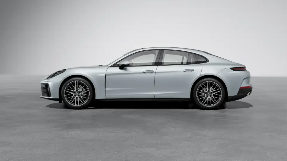 2026 Porsche 976 Panamera - Image 15 of 31