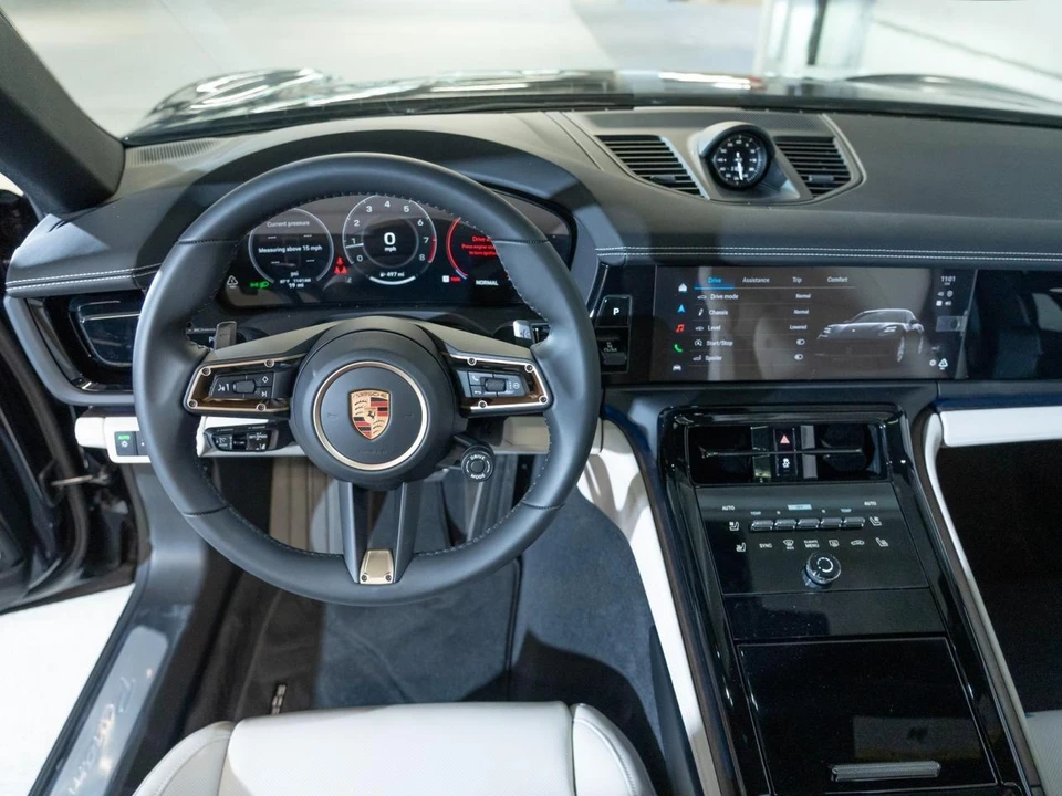 2026 Porsche 976 Panamera - Image 28 of 29