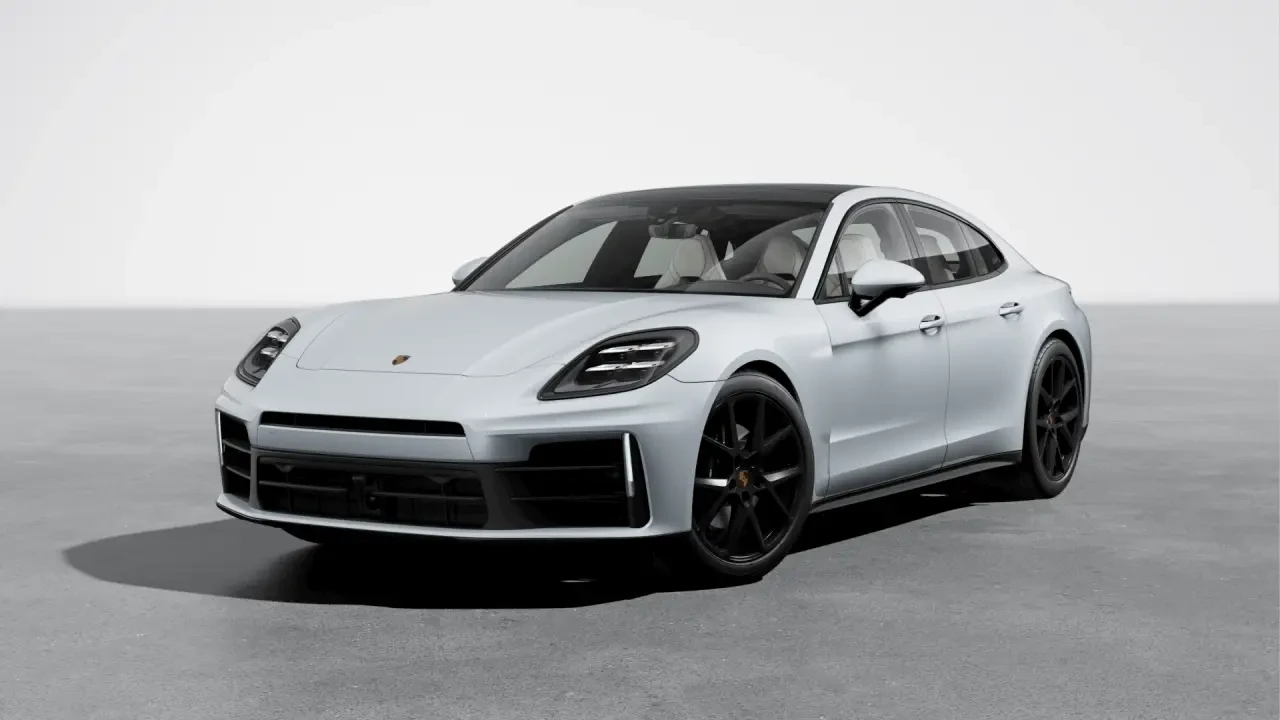 2026 Porsche 976 Panamera - Image 8 of 31