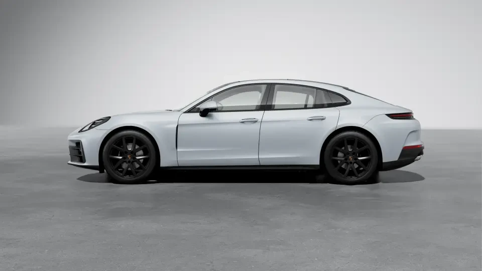 2026 Porsche 976 Panamera - Image 15 of 31