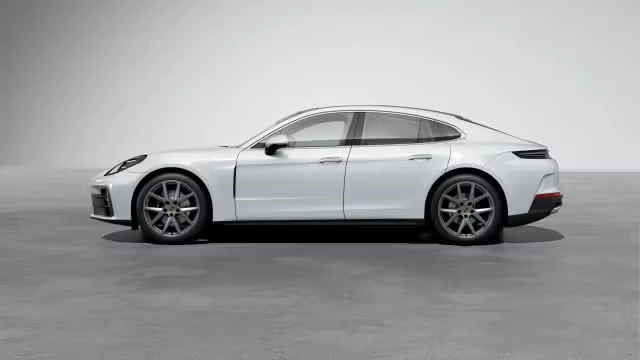 2026 Porsche Panamera - Image 10 of 30