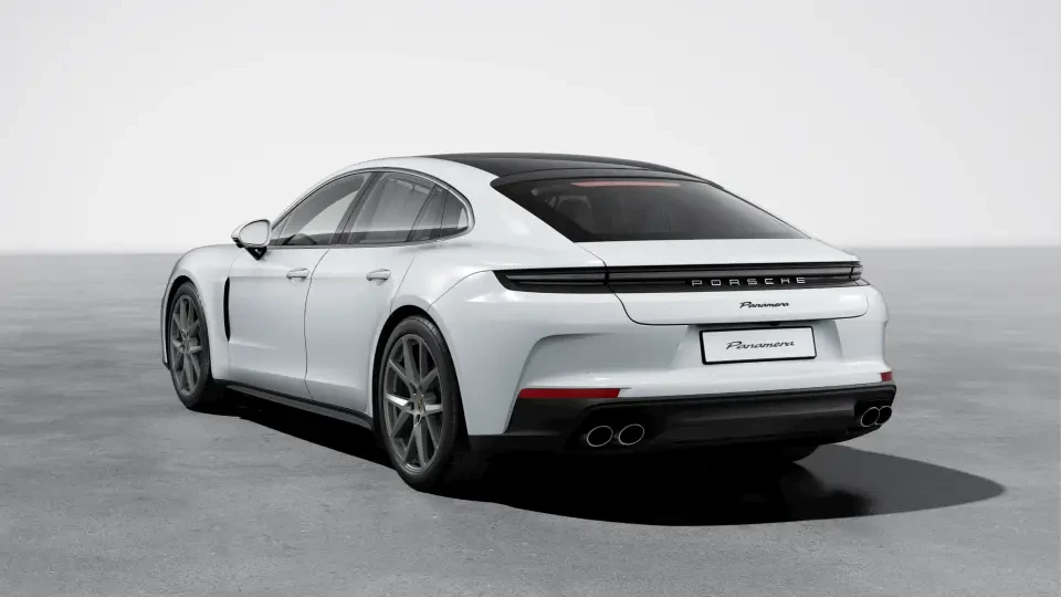 2026 Porsche Panamera - Image 23 of 30