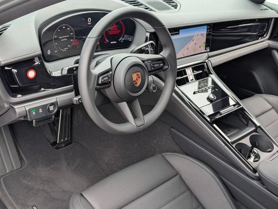 2026 Porsche 976 Panamera - Image 4 of 4