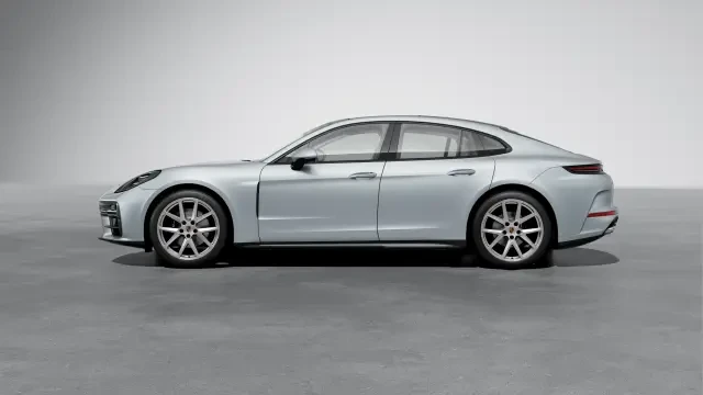 2026 Porsche 976 Panamera - Image 14 of 31