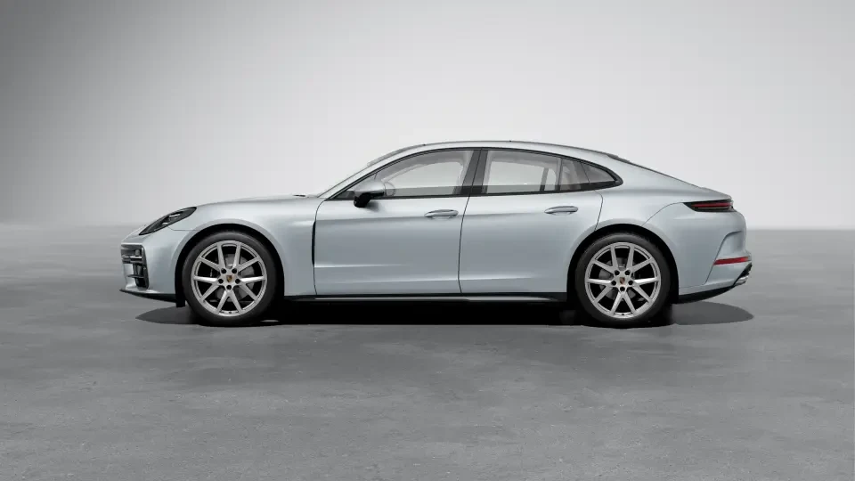 2026 Porsche 976 Panamera - Image 15 of 31