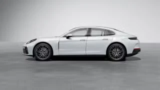 2026 Porsche 976 Panamera - Image 9 of 31