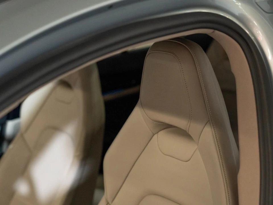 2026 Porsche 976 Panamera - Image 23 of 27