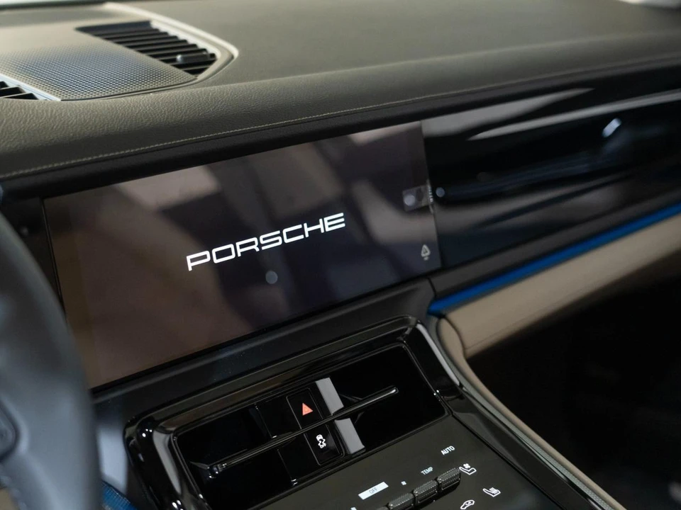 2026 Porsche 976 Panamera - Image 19 of 27