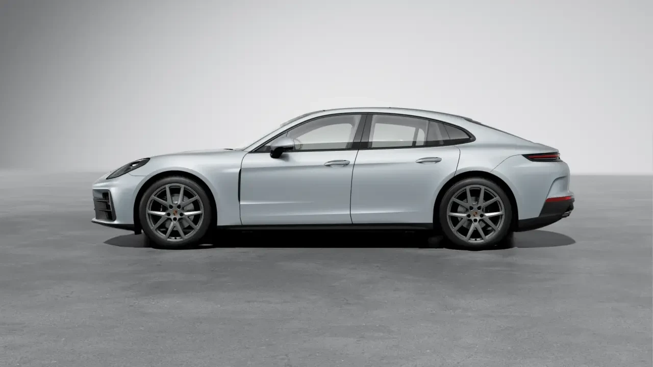 2026 Porsche 976 Panamera - Image 16 of 30
