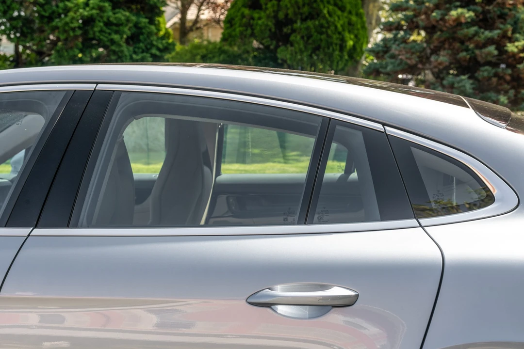 2026 Porsche 976 Panamera - Image 24 of 31