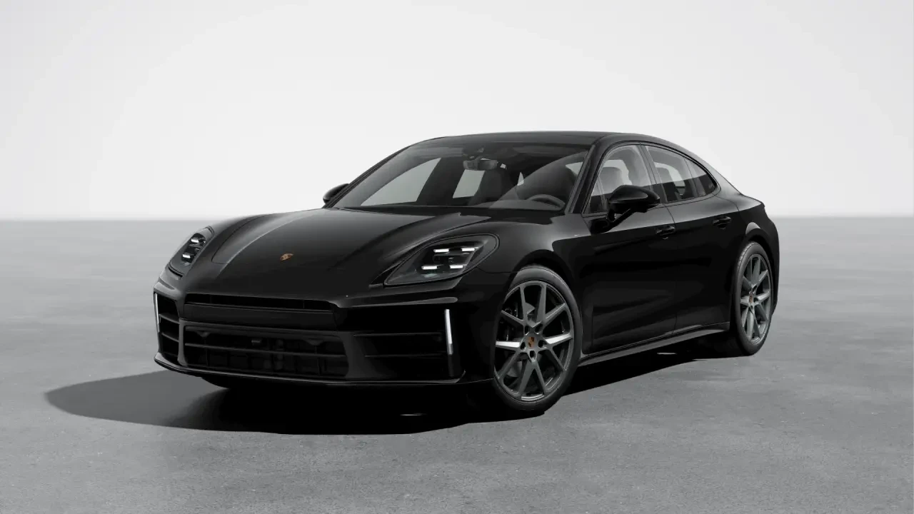 2026 Porsche 976 Panamera - Image 8 of 31