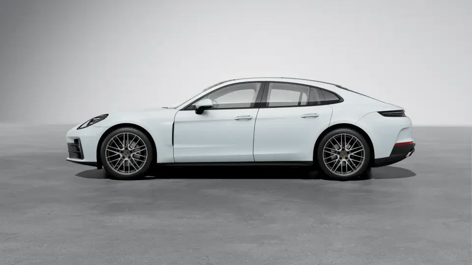 2026 Porsche 976 Panamera - Image 15 of 30