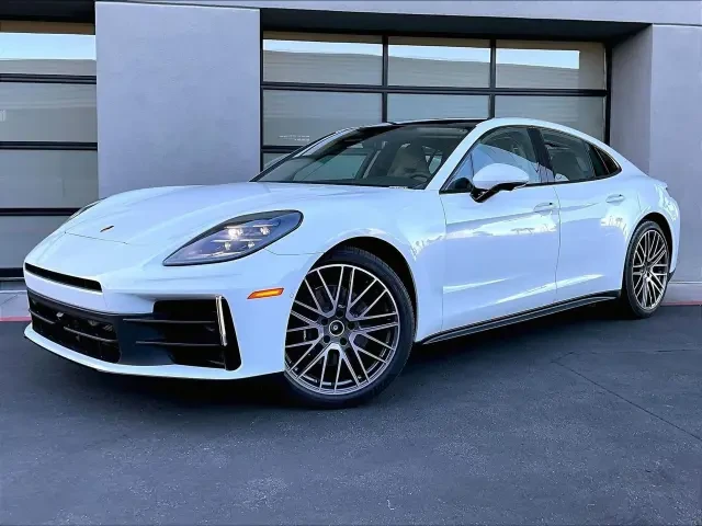2026 Porsche 976 Panamera - Image 6 of 31