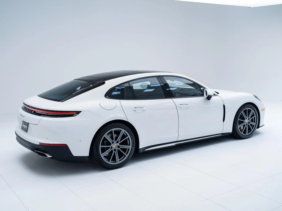 2026 Porsche Panamera - Image 9 of 29
