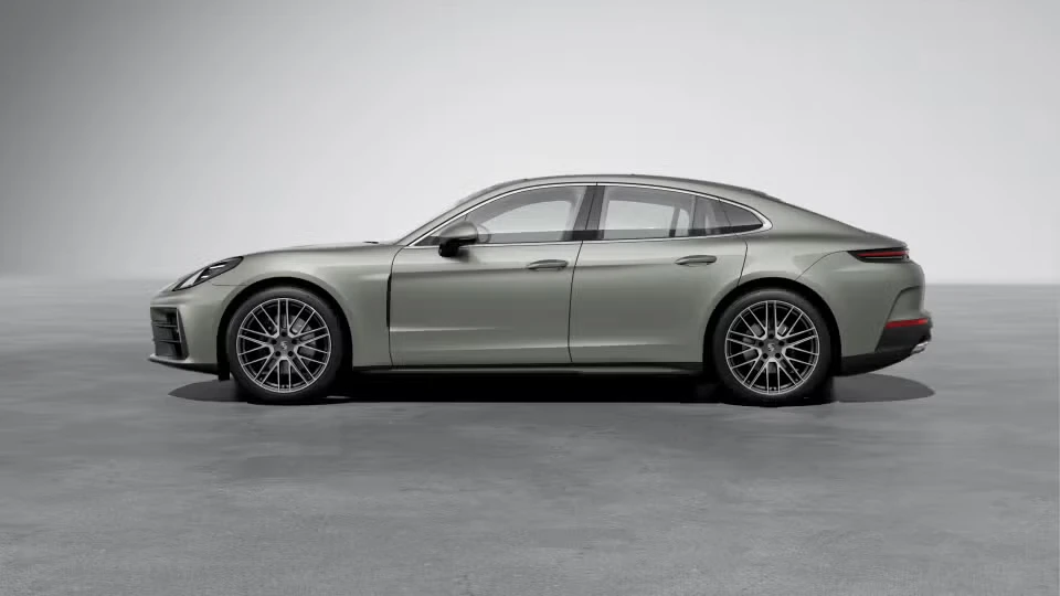 2026 Porsche Panamera - Image 11 of 30