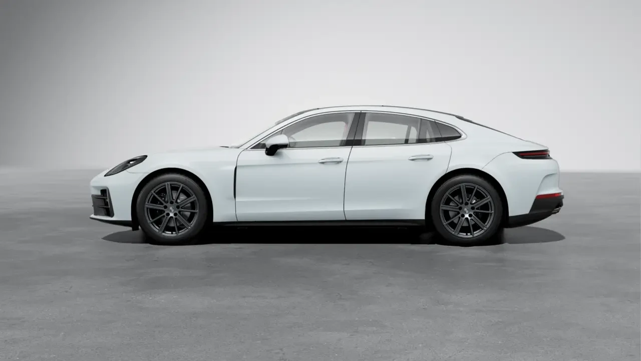 2026 Porsche 976 Panamera - Image 16 of 31
