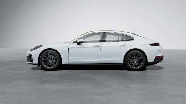 2026 Porsche 976 Panamera - Image 14 of 31