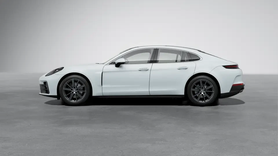 2026 Porsche 976 Panamera - Image 15 of 31